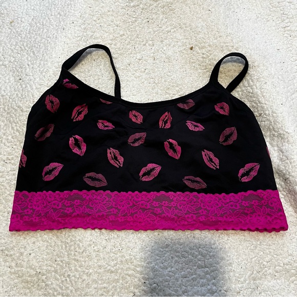 Torrid Lot Of 2 Bralettes Sleep Bras Valentines Skull Hearts Wireless 2X Pink - Picture 5 of 8